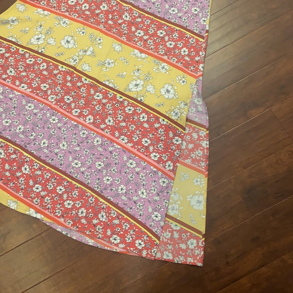 Printed Halter Maxi - Picture 4 of 5
